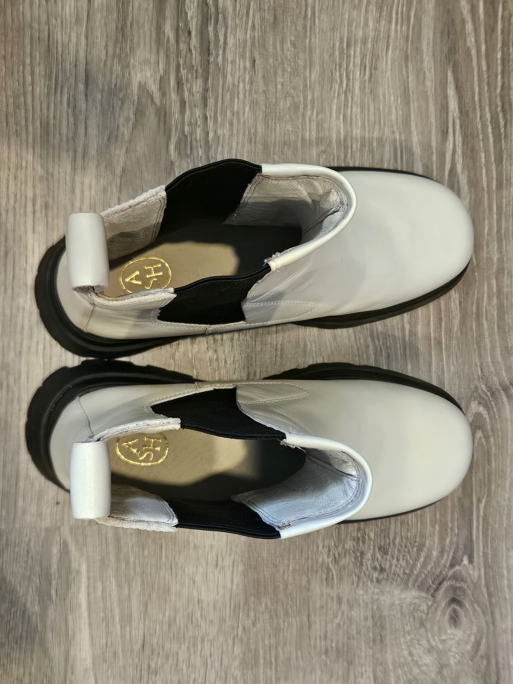 ASH Chelsea Boots - Picture 3 of 6